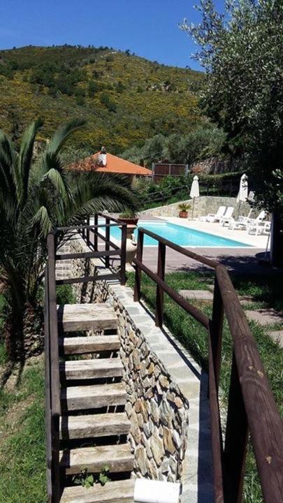 Agriturismo Osteria Du Barba Pe' - Casa Cassini Бордихера Екстериор снимка