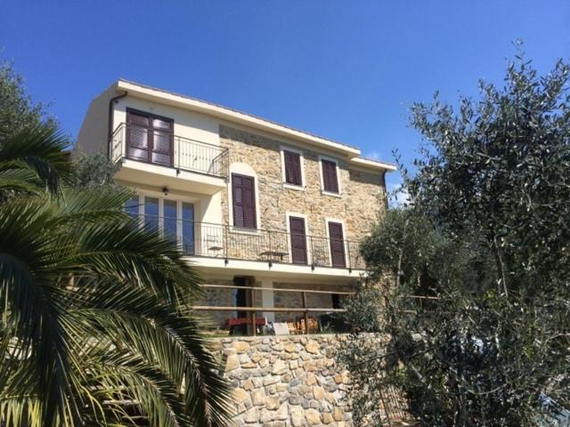 Agriturismo Osteria Du Barba Pe' - Casa Cassini Бордихера Екстериор снимка