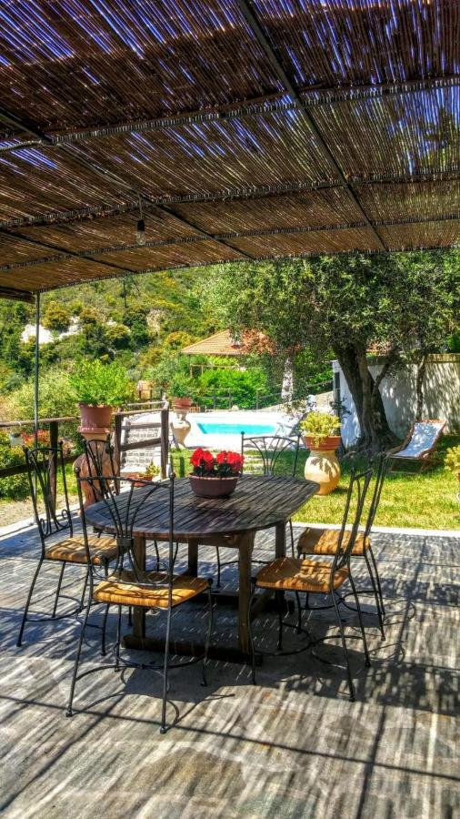 Agriturismo Osteria Du Barba Pe' - Casa Cassini Бордихера Екстериор снимка